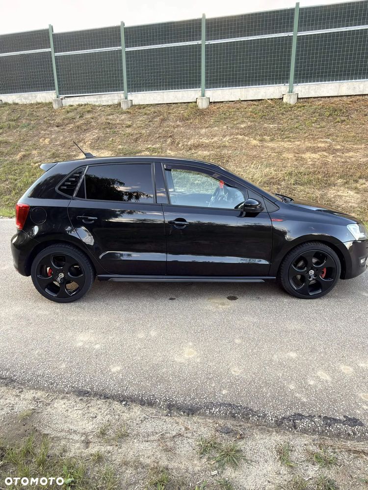 Volkswagen Polo 1.4 DSG GTI - 4
