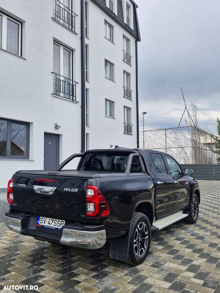 Toyota Hilux 2.8D 204CP 4x4 Double Cab AT Executive - 2