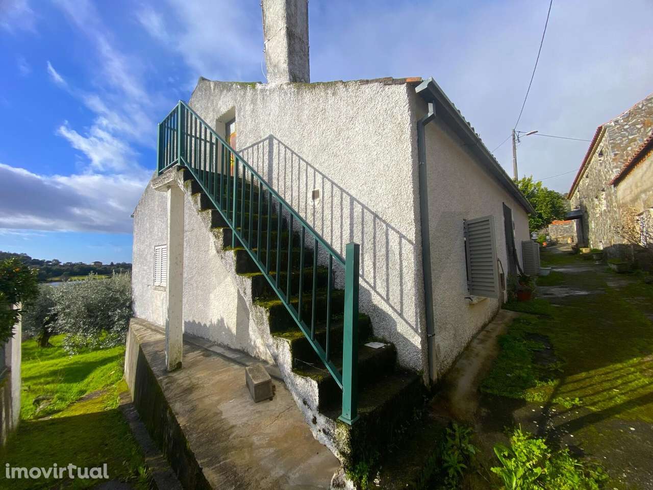 OPORTUNIDADE: Moradia + 2 Casas para Recuperar, Terreno e Vistas Única - Grande imagem: 5/42