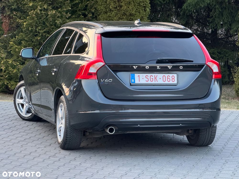 Volvo V60 - 25