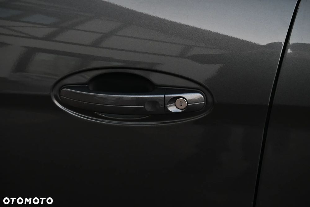 Ford Grand C-MAX 1.5 EcoBoost Start-Stopp-System Titanium - 24