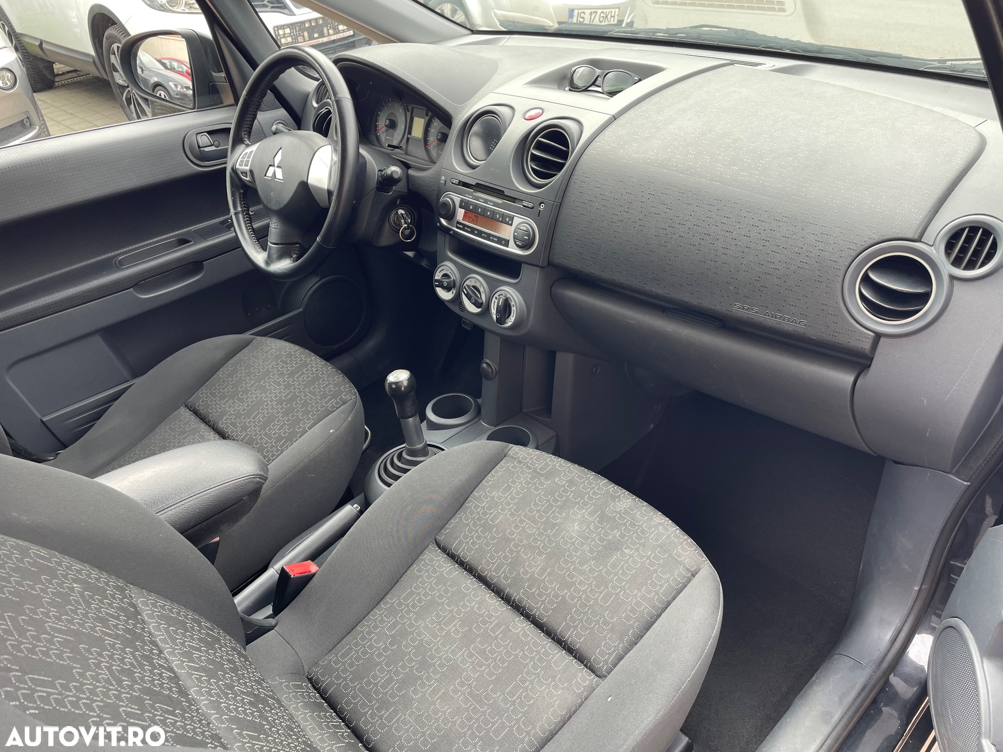 Mitsubishi Colt 1.3 Invite - 6