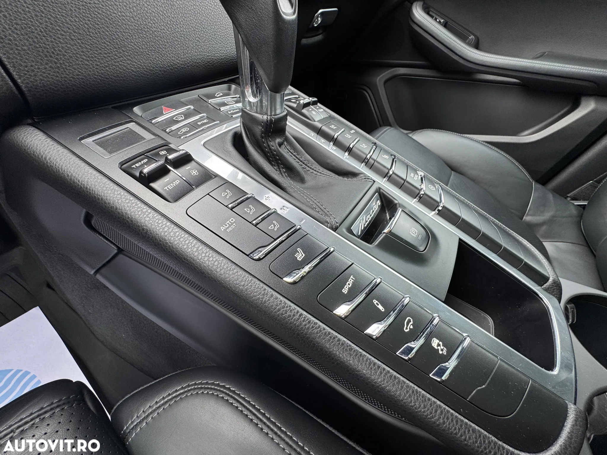 Porsche Macan 3.0 PDK S - 36