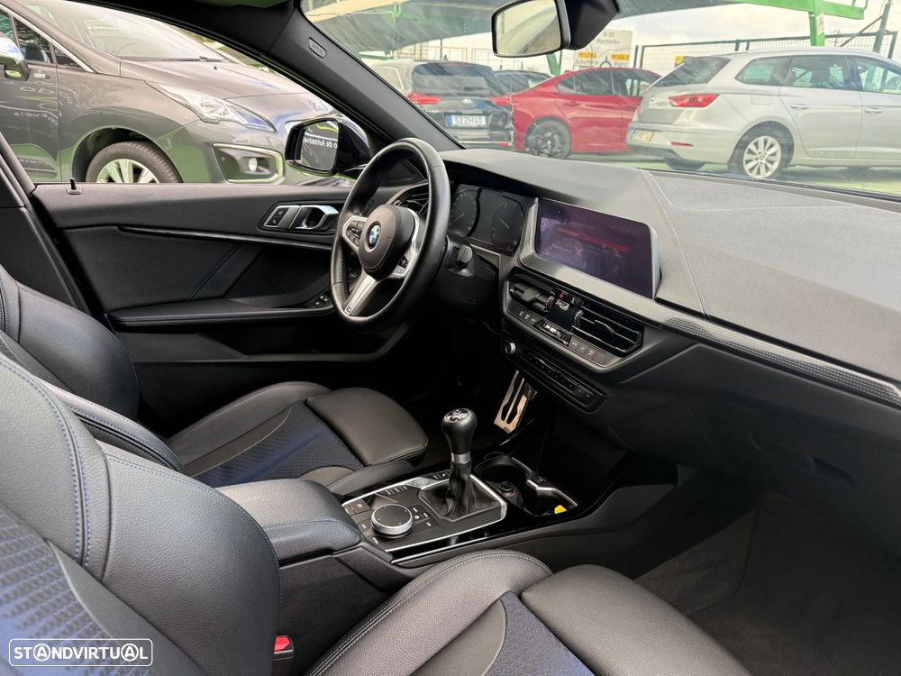 BMW 116 d Pack Desportivo M - 39