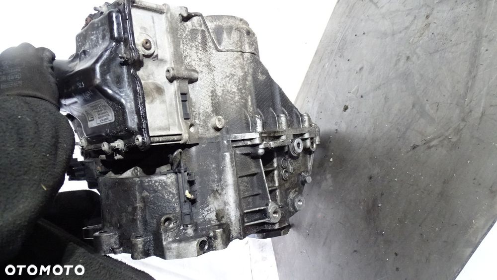 SKRZYNIA BIEGÓW AUTOMAT MGJ DSG VOLKSWAGEN TOURAN 1.9TDI - 8