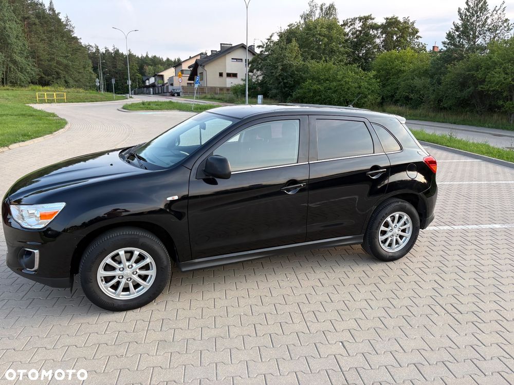 Mitsubishi ASX 1.6 Inform - 10