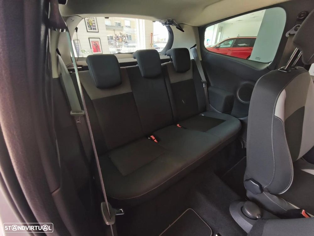 Renault Clio - 42