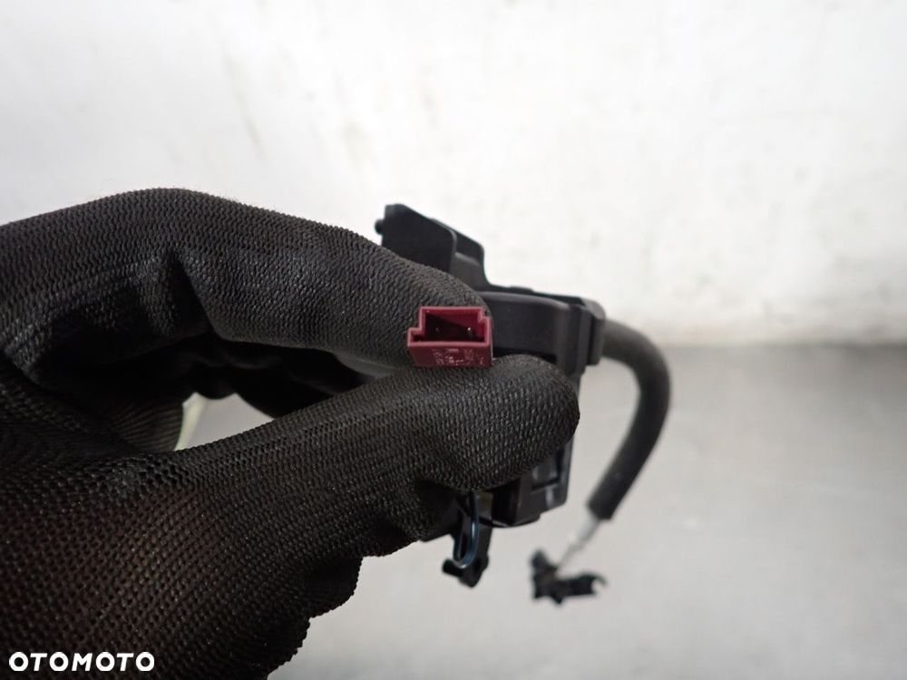 UCHWYT MOCOWANIE ROLETY LEWE BMW E91 897200239900 - 4