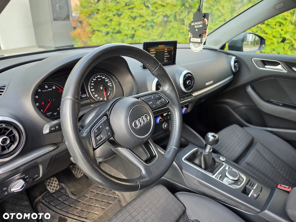Audi A3 Sportback 1.5 TFSI Sport - 15