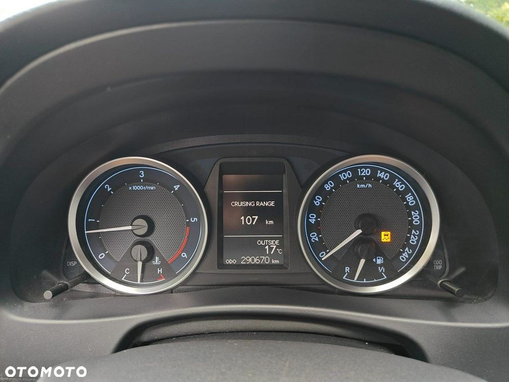 Toyota Auris - 18