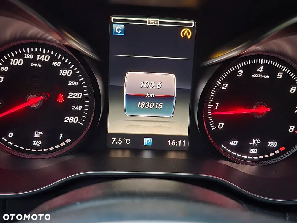 Mercedes-Benz C-Class 2015 photo 3