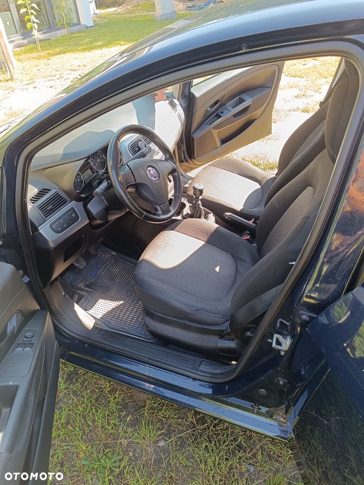 Fiat Punto - 8