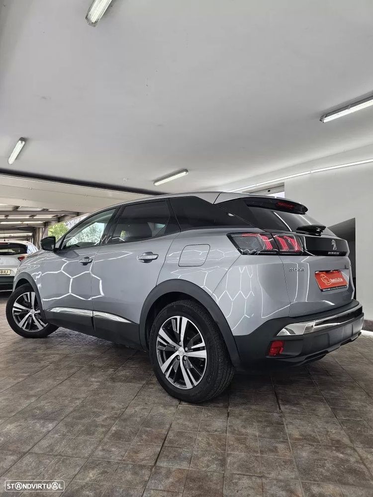 Peugeot 3008 1.6 Hybrid Allure e-EAT8 - 12