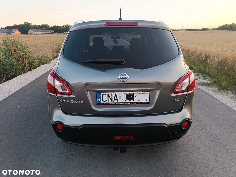 Nissan Qashqai+2 - 5