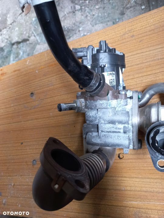 ZAWÓR EGR IVECO DAILY DUCATO 2.3 5802531805 - 3