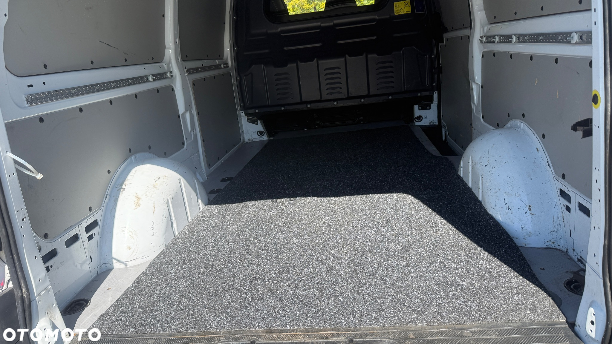 Mercedes-Benz VITO - 2