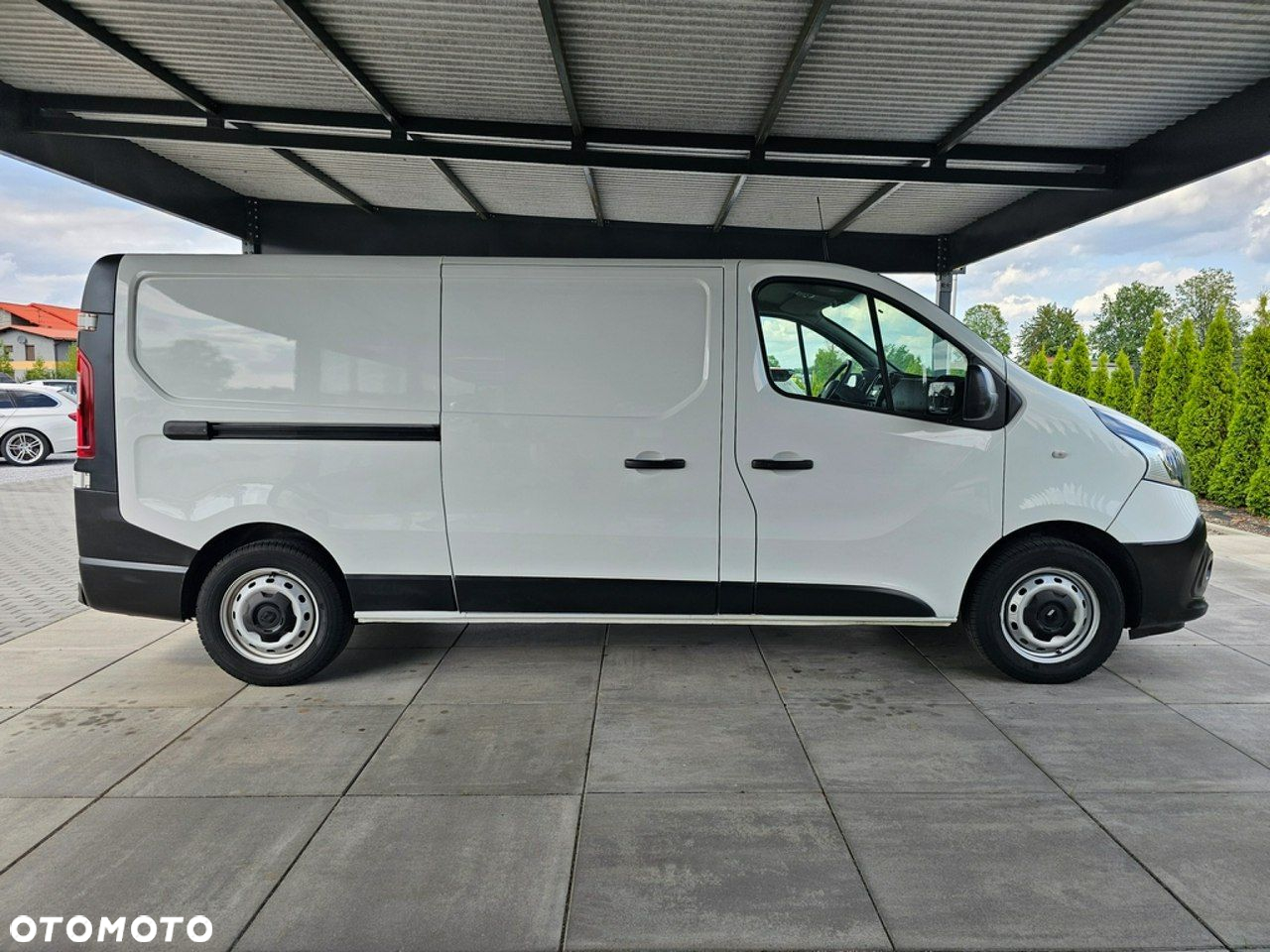 Renault Trafic - 10