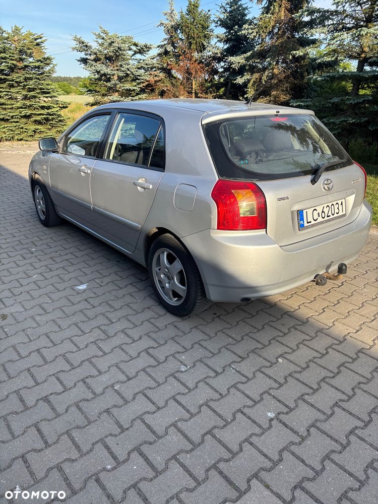 Toyota Corolla 1.6 VVT-i Terra - 3