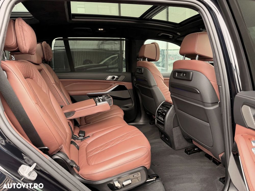 BMW X7 M50d - 11