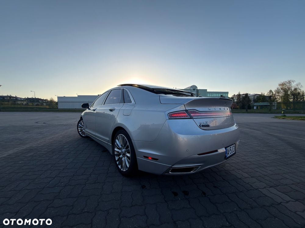 Lincoln MKZ - 17