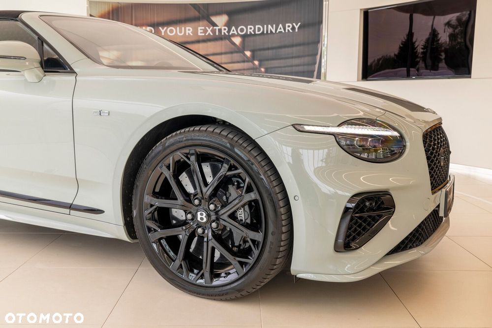 Bentley Continental GT - 8