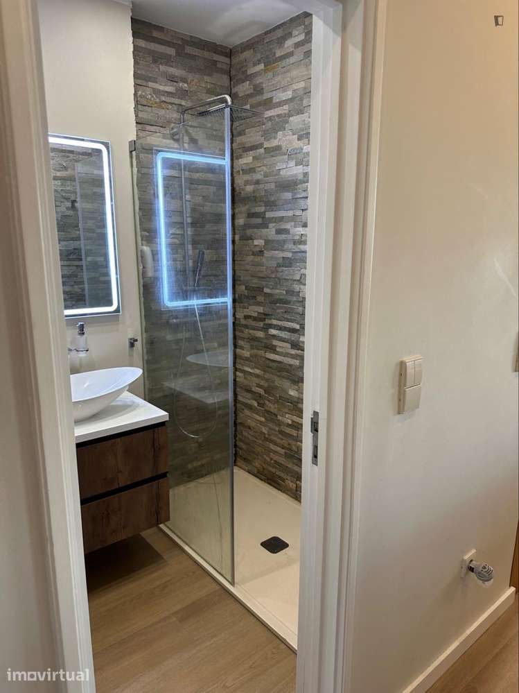 Apartamento com 2 quartos - localizado em Matosinhos Porto - Grande imagem: 2/23