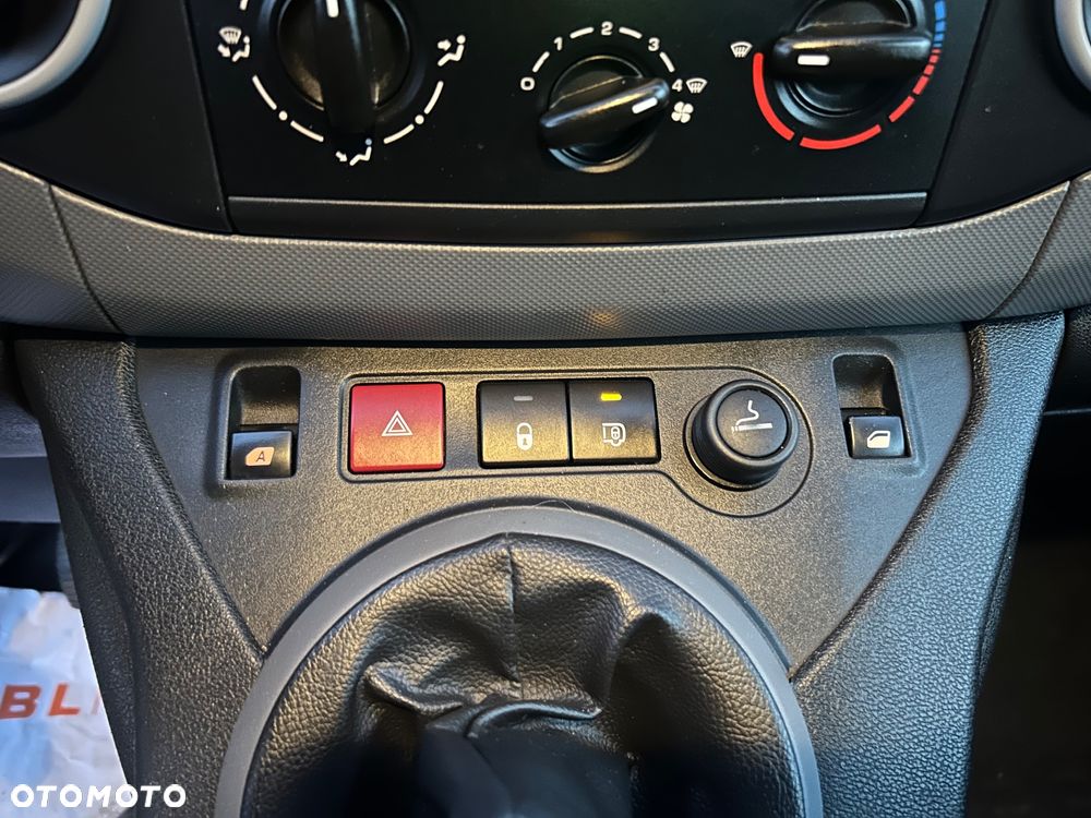 Peugeot Partner - 13