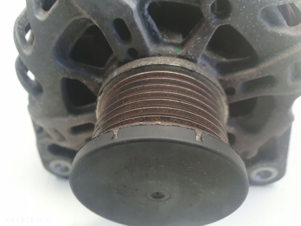 ALTERNATOR Renault Kadjar 1.2 TCe _ 231006677R 2714143A - 3