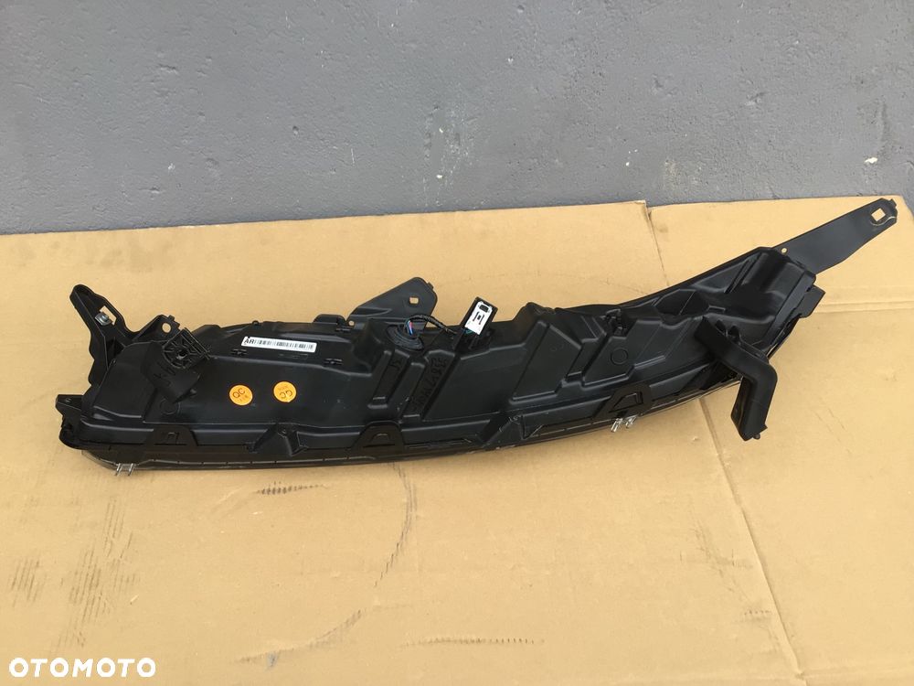 Lampa przednia prawa Mitsubishi Eclipse Cross Lift Led - 6