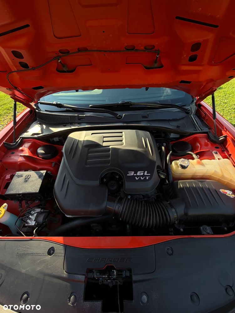 Dodge Charger 3.6 GT - 17