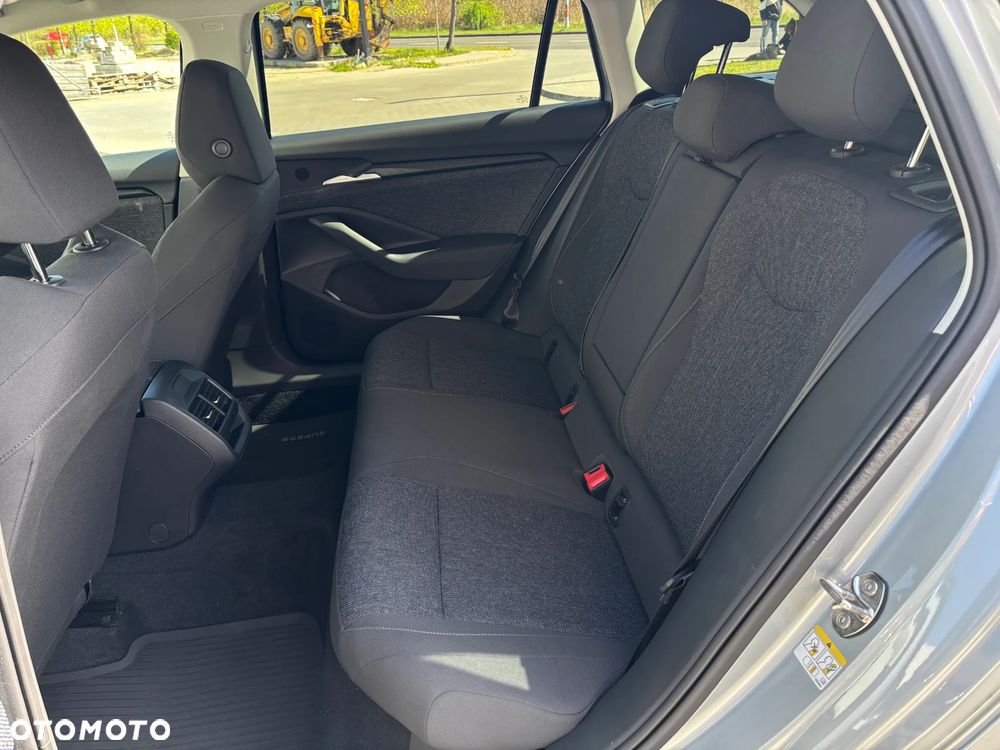 Skoda Superb 1.5 TSI mHEV Essence DSG - 15