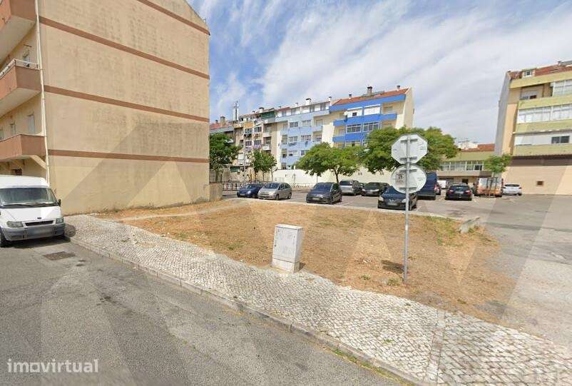 Lote de terreno nº 3 para construção de prédio em Galinheiras, Santa C - Grande imagem: 2/18