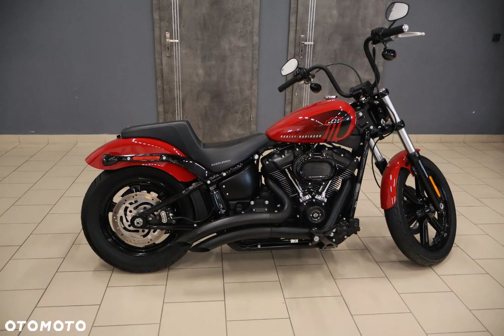 Harley-Davidson Dyna Street Bob - 2