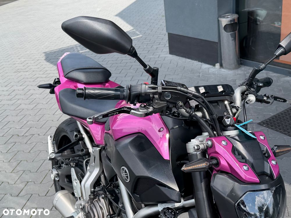 Yamaha MT - 22