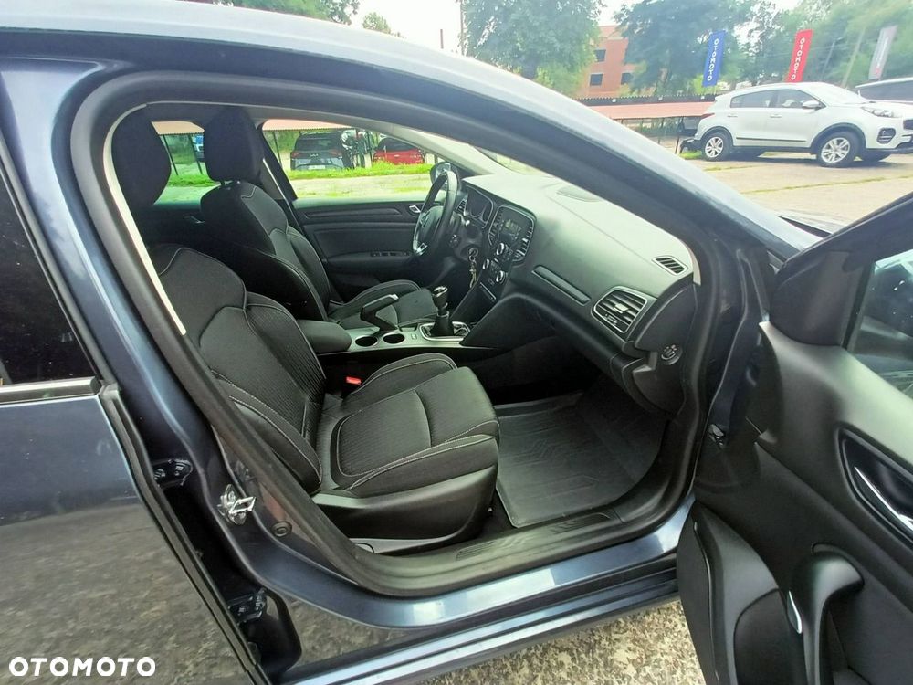 Renault Megane 1.6 SCe Life - 33