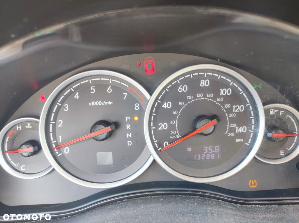 Subaru Outback 3.0 H6 - 18