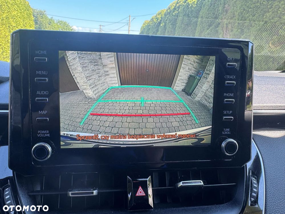 Toyota Corolla 2.0 Hybrid Comfort - 21