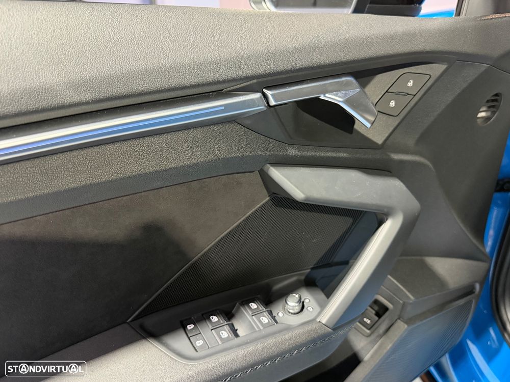 Audi S3 S tronic - 19