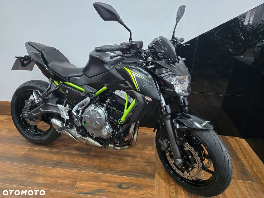 Kawasaki Z 650 - 5
