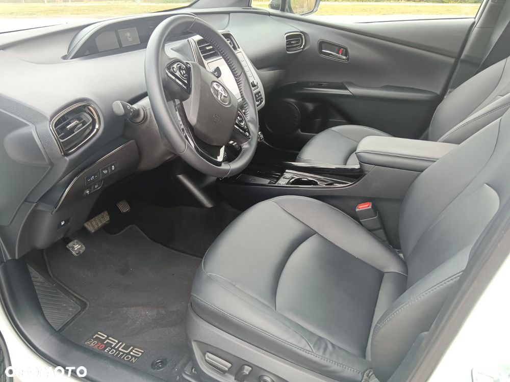 Toyota Prius 1.8 Hybrid Prestige - 8