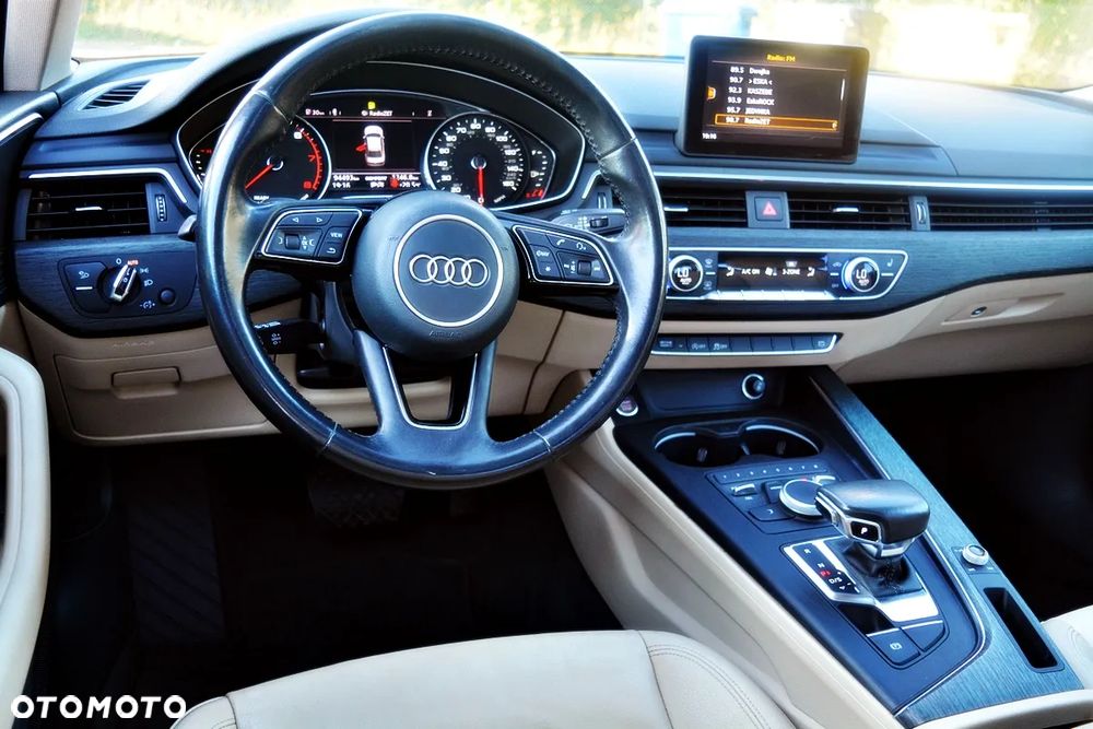 Audi A4 Limousine 40 TFSI S tronic S line - 5