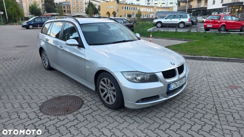 BMW Seria 3 2007 photo 2