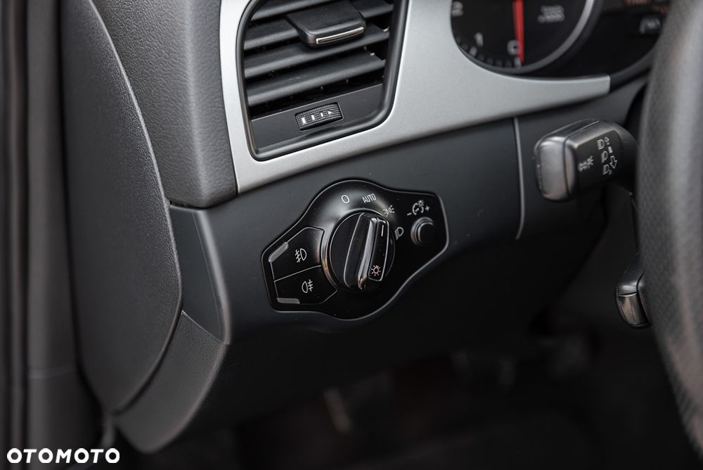 Audi A4 Avant 1.8 TFSI quattro S line Sportpaket (plus) - 17