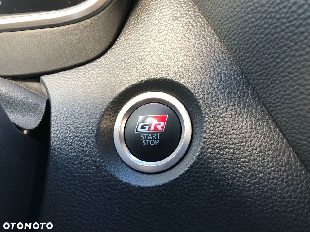 Toyota Corolla 2.0 Hybrid GR Sport Dynamic - 35