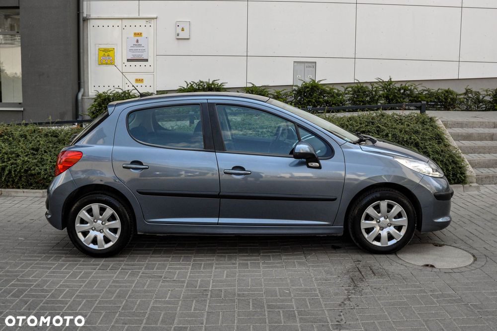 Peugeot 207 - 5