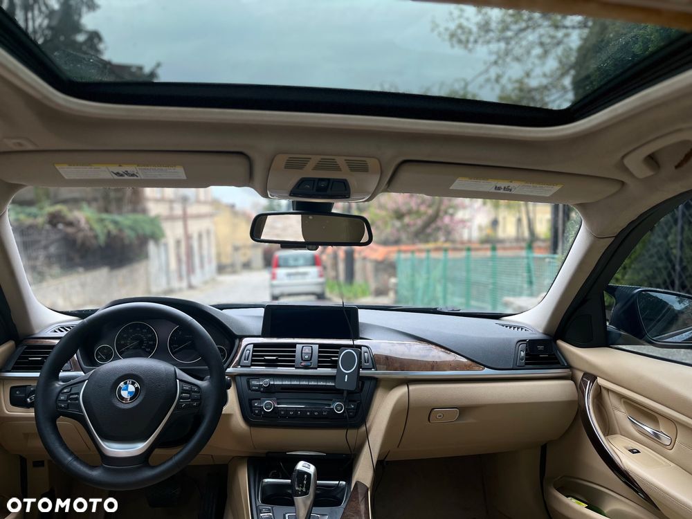 BMW Seria 3 328i Luxury Line - 5
