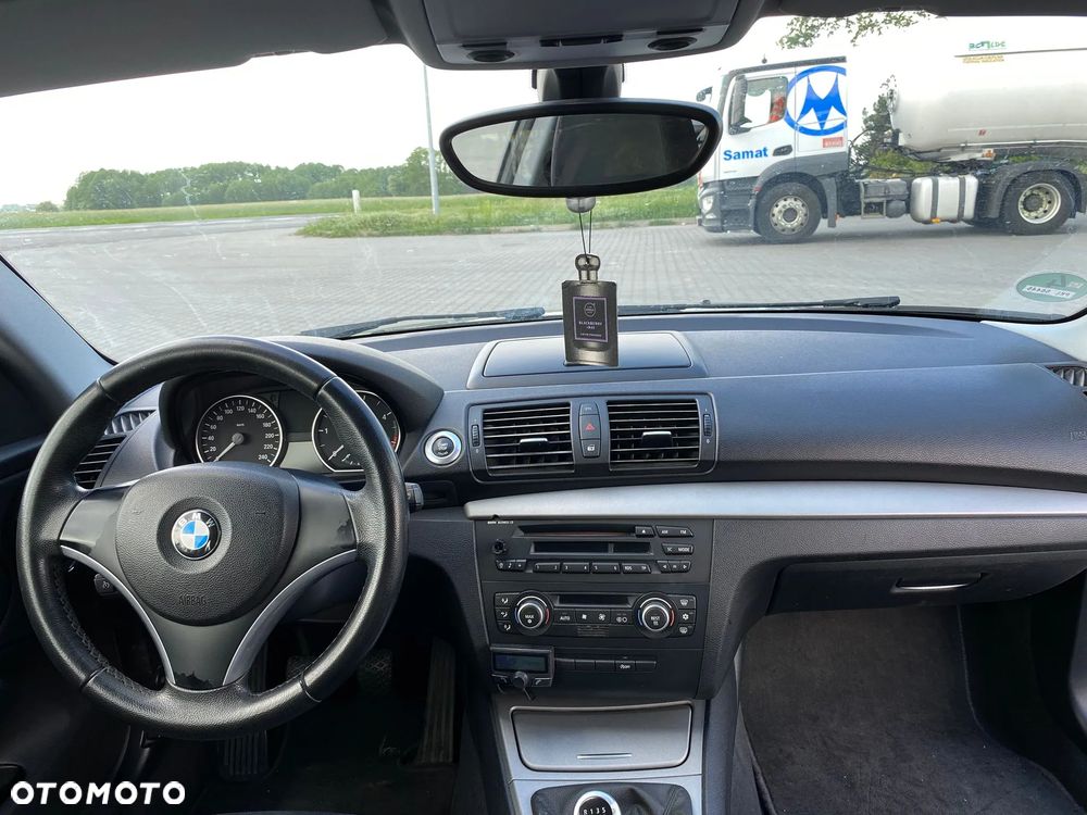 BMW Seria 1 - 10