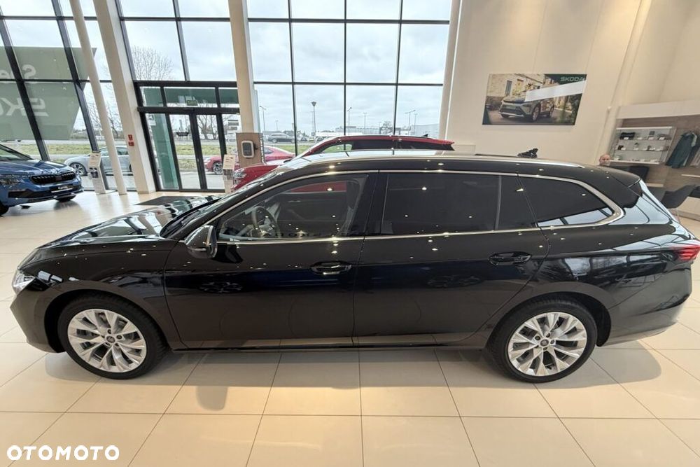 Skoda Superb 2.0 TDI SCR Edition 130 DSG - 9