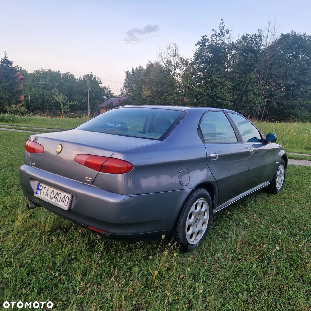 Alfa Romeo 166 2.0 TSpark 16V - 3