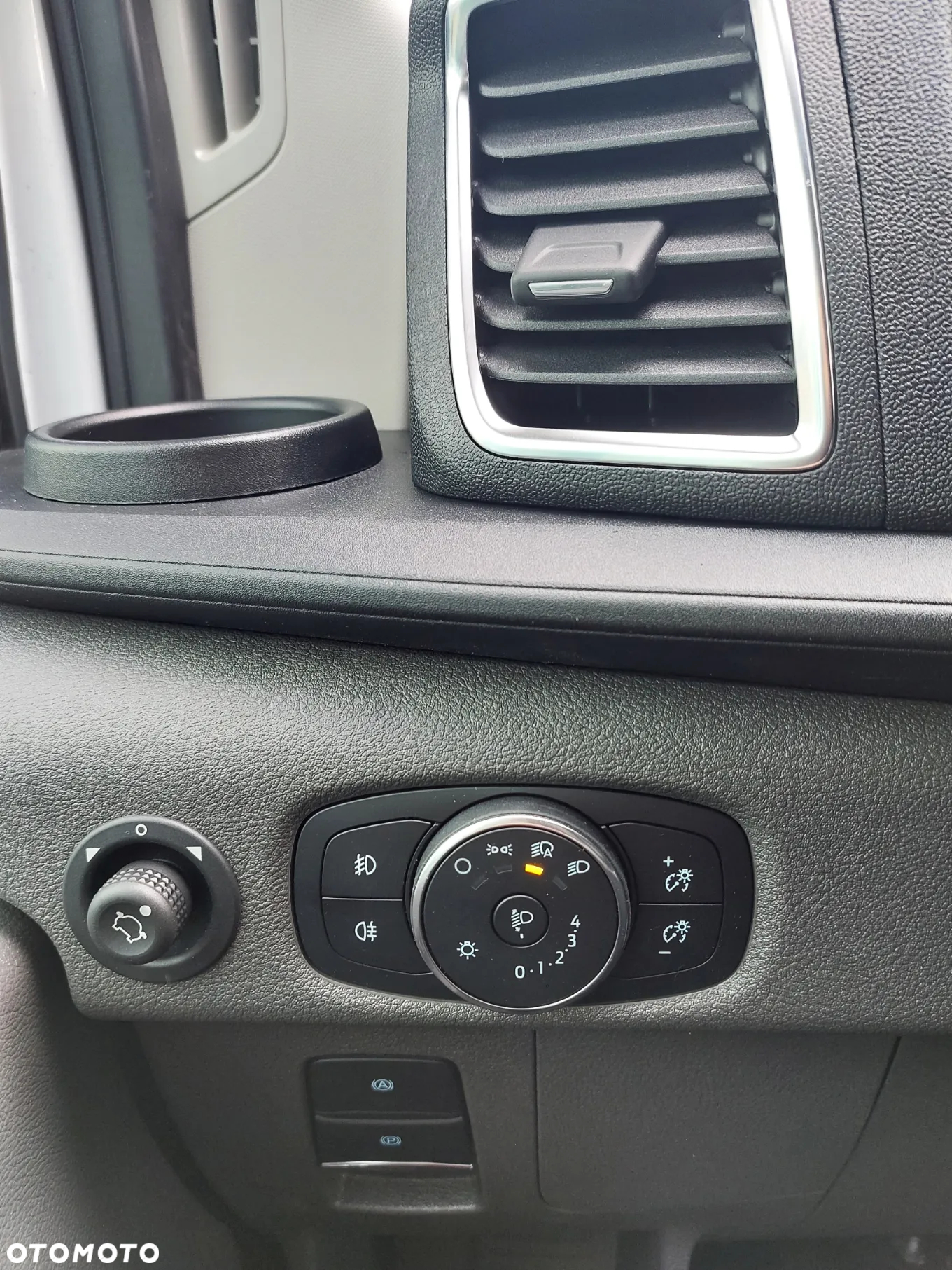 Ford Transit - 16